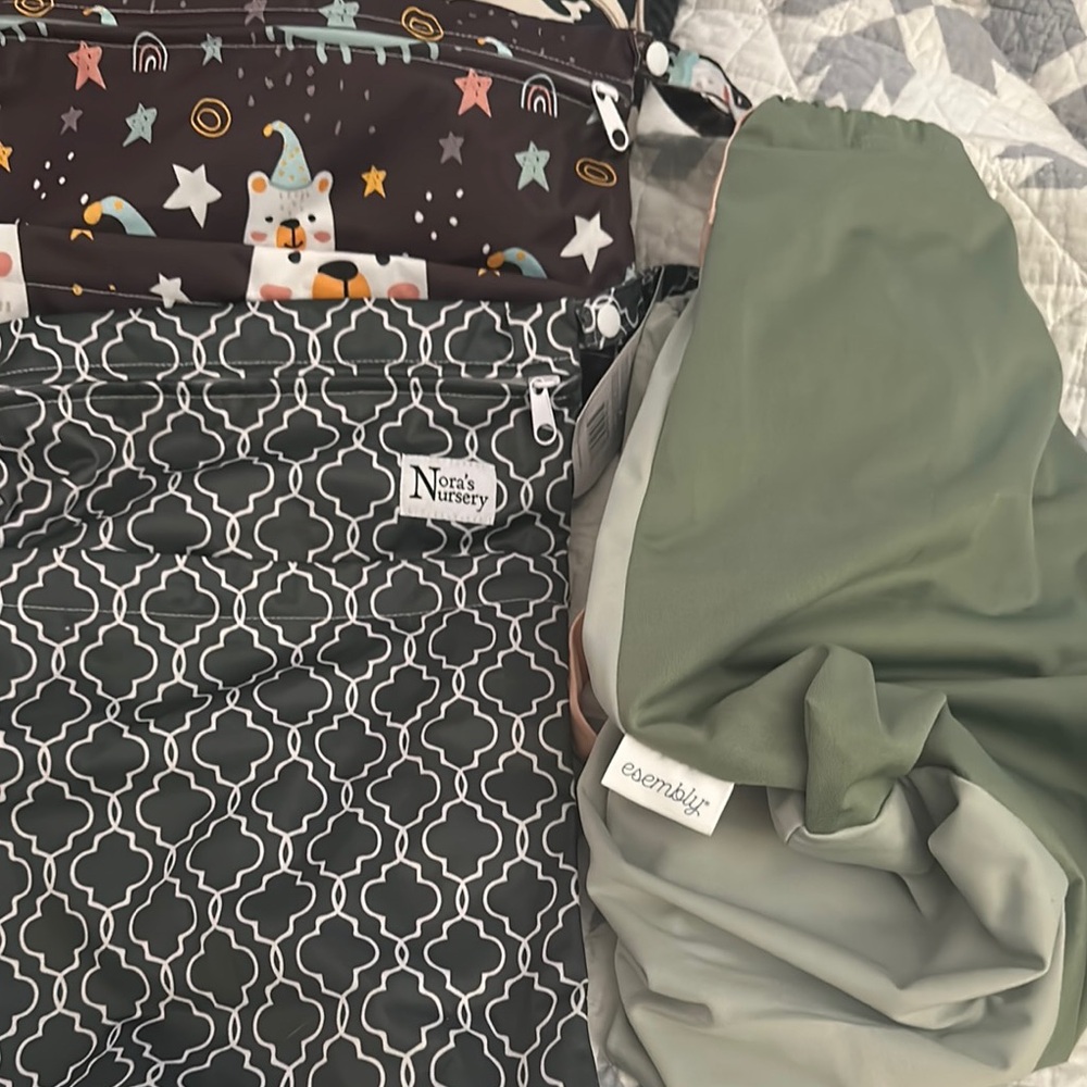Nora's Nursery Cloth Diaper Set - Green and Patterned